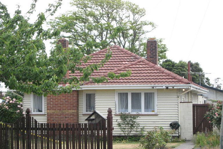 Photo of property in 2/73 Ottawa Road, Wainoni, Christchurch, 8061