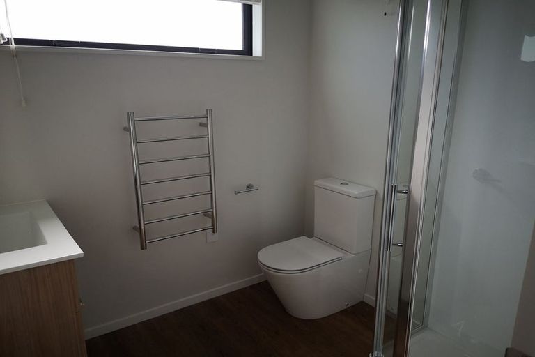 Photo of property in 2/26 Fitzherbert Road, Wainuiomata, Lower Hutt, 5014