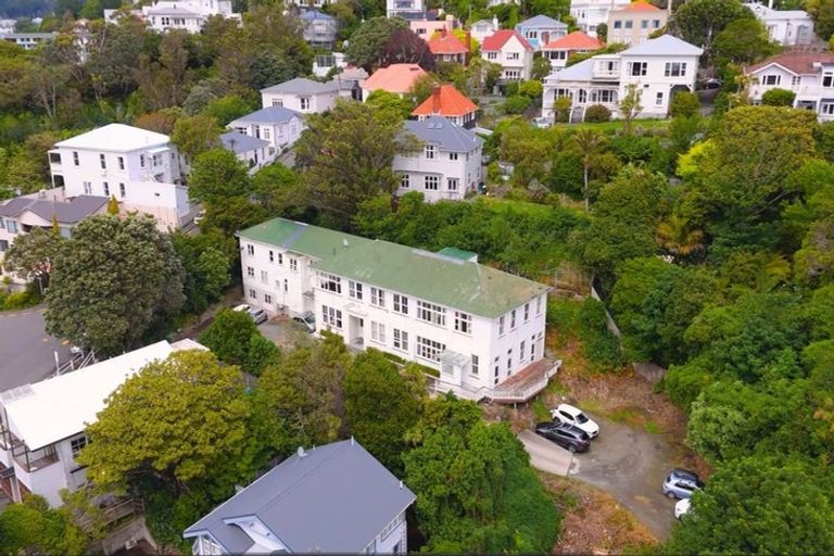 Photo of property in 48 Aurora Terrace, Kelburn, Wellington, 6012