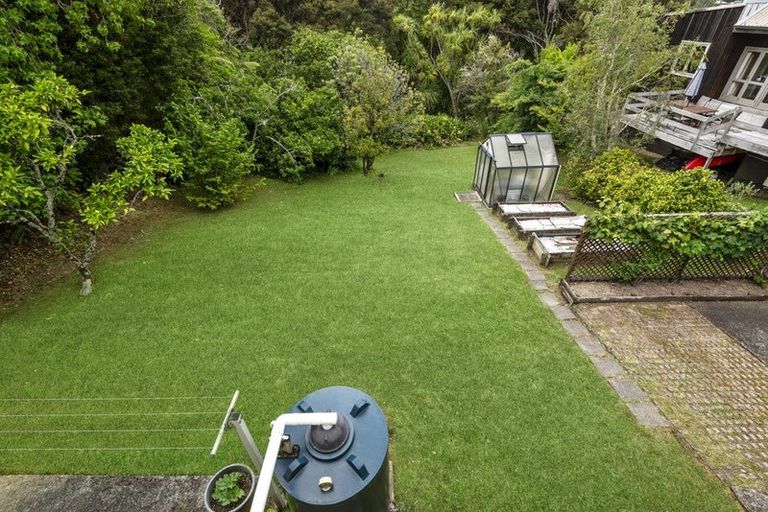 Photo of property in 8 Kauri Road, Birkenhead, Auckland, 0626