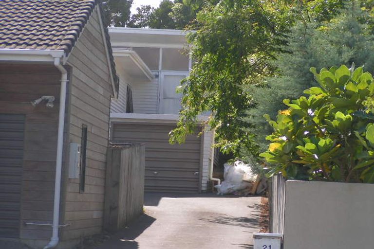 Photo of property in 1/21 Raines Avenue, Forrest Hill, Auckland, 0620
