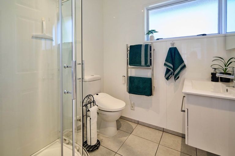 Photo of property in 147 Tirohanga Road, Tirohanga, Lower Hutt, 5010