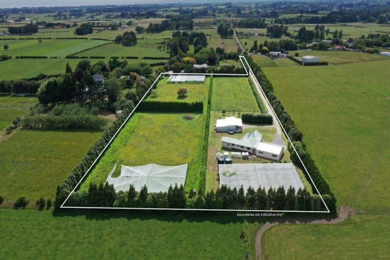 Photo of property in 280 Corbett Road, Paraite, New Plymouth, 4373