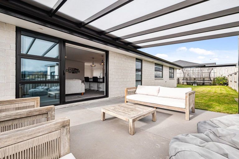 Photo of property in 8 Gaynor Way, Te Puke, 3119