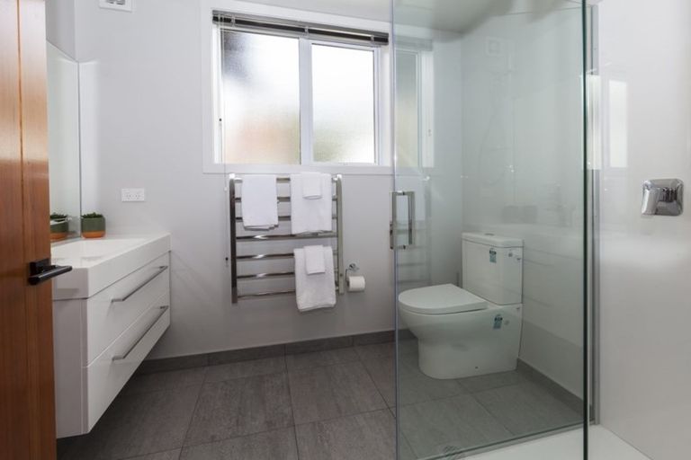 Photo of property in 138 Papanui Road, Merivale, Christchurch, 8014