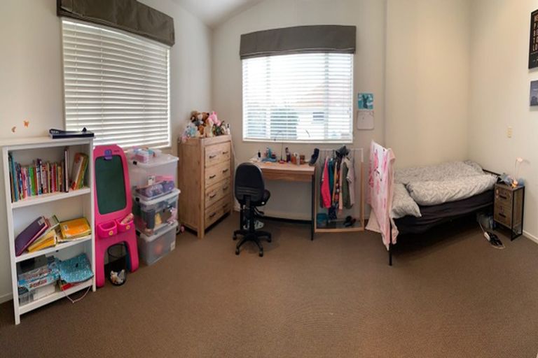 Photo of property in 52 Francis Street, Hauraki, Auckland, 0622