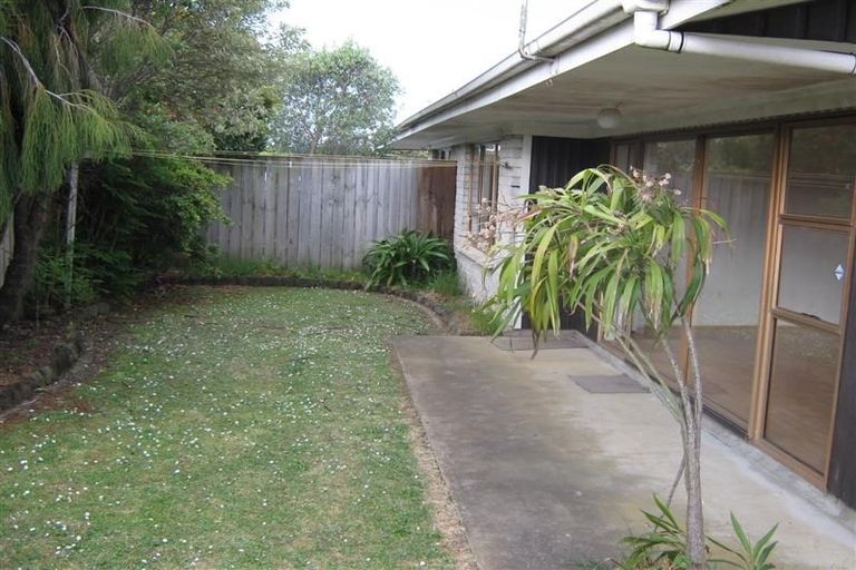 Photo of property in 1/168 Pigeon Mountain Road, Half Moon Bay, Auckland, 2012