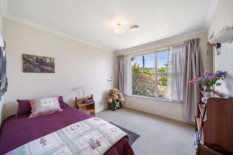 Photo of property in 4 Kaira Street, Sawyers Bay, Port Chalmers, 9023