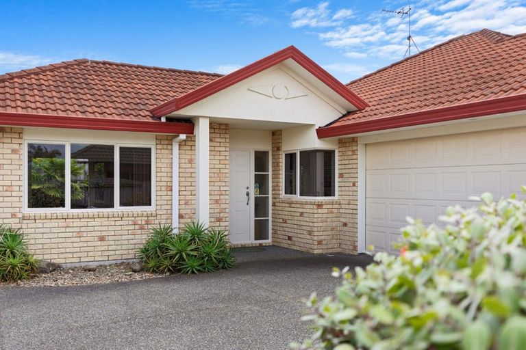 Photo of property in 72b Beachwater Drive, Papamoa Beach, Papamoa, 3118