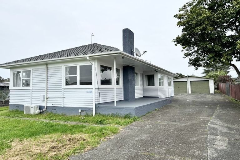 Photo of property in 4 Proctor Place, Mangere, Auckland, 2022