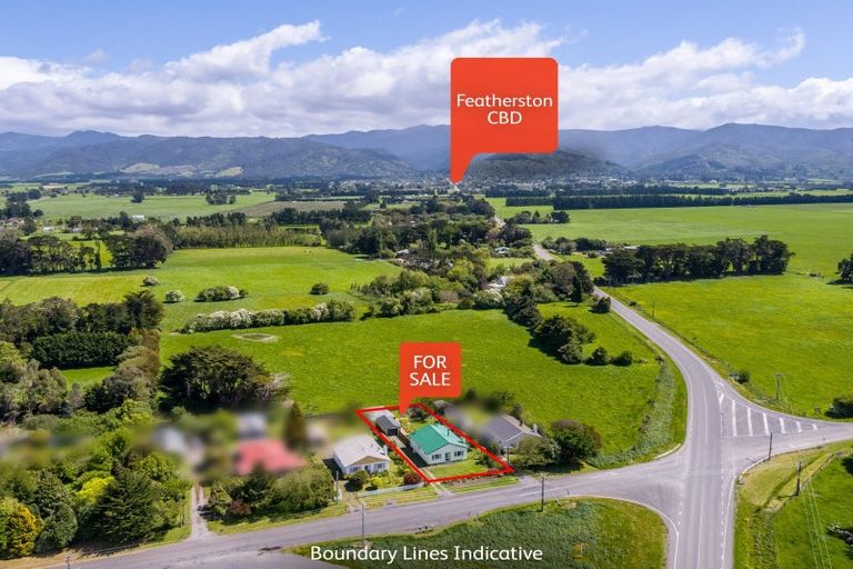 Photo of property in 6 South Featherston Road, South Featherston, Featherston, 5771