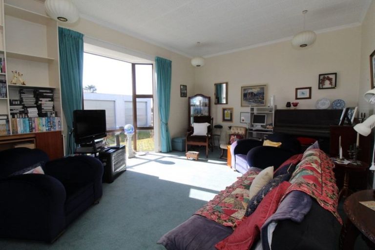 Photo of property in 9 Opie Street, Waimate, 7924