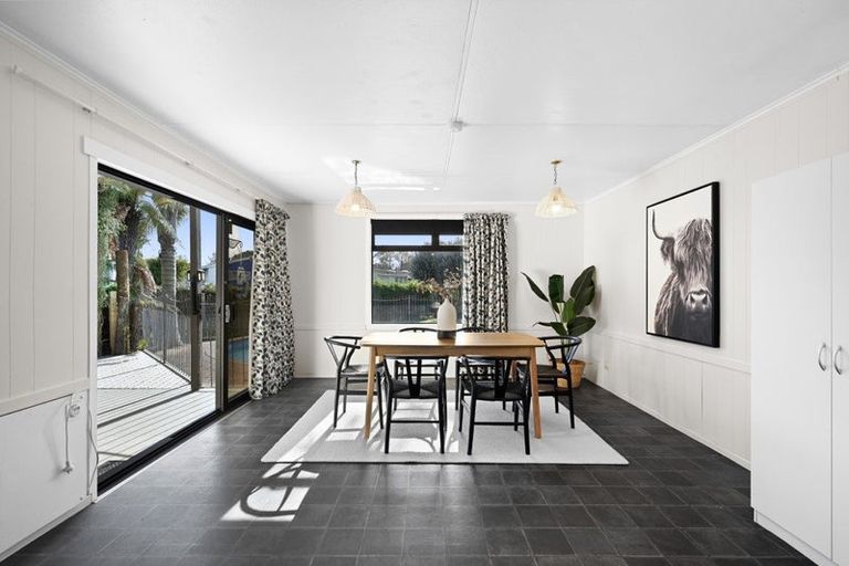 Photo of property in 12 Lydiard Place, Chartwell, Hamilton, 3210