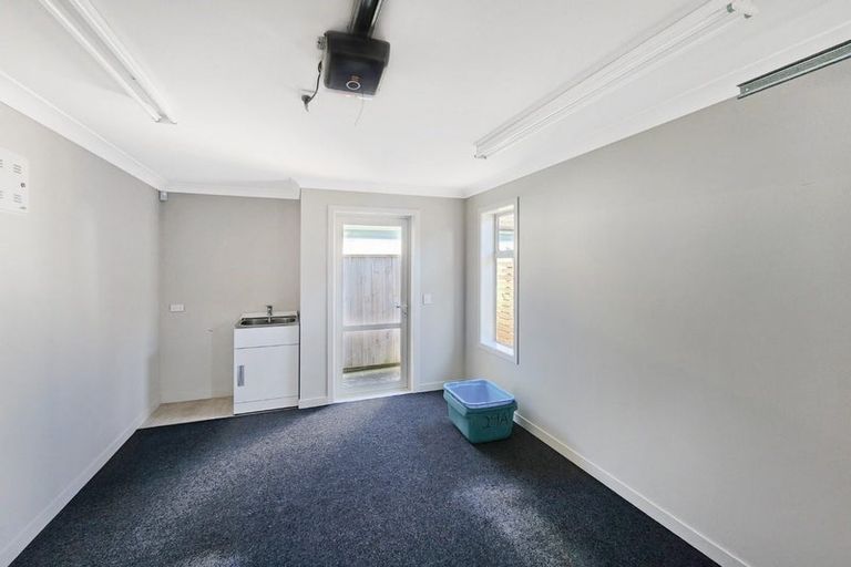 Photo of property in 29a Collingwood Street, Waterloo, Lower Hutt, 5011