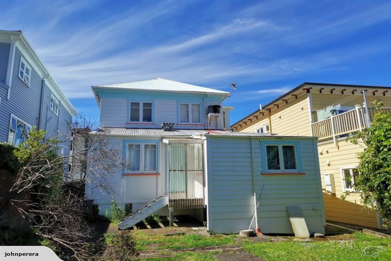 Photo of property in 19 George Street, Thorndon, Wellington, 6011