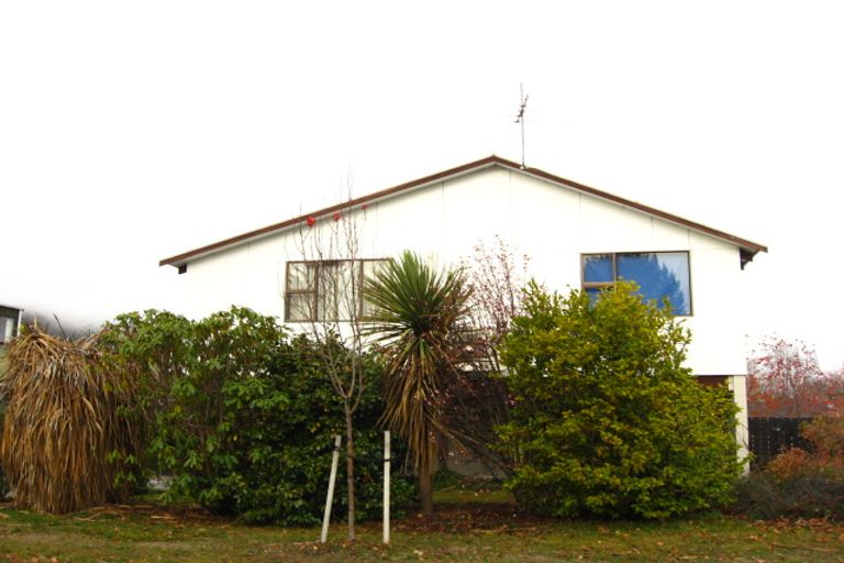 Photo of property in 8 Fox's Terrace, Arrowtown, 9302