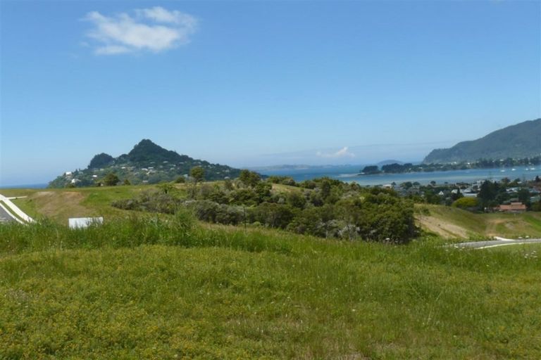 Photo of property in 17 Azimuth Road, Tairua, 3508