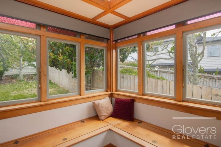 Photo of property in 15 James Laurie Street, Henderson, Auckland, 0612