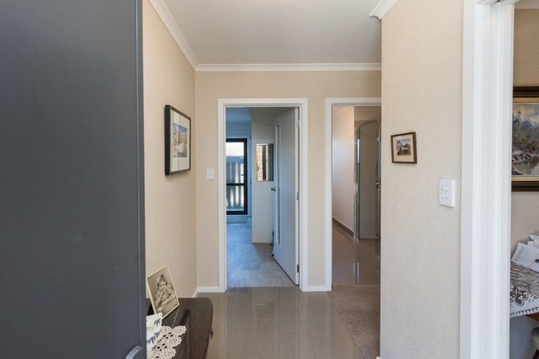 Photo of property in 18 Thomson Street, West End, Palmerston North, 4412