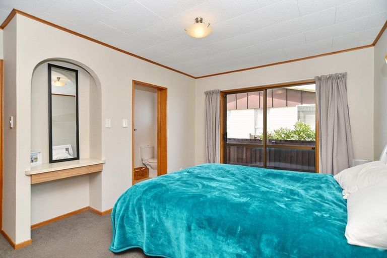 Photo of property in 68 Johns Road, Rangiora, 7400