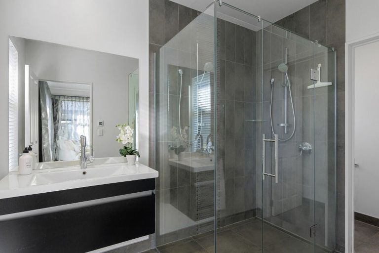 Photo of property in 4 O'dea Place, Burnside, Christchurch, 8053