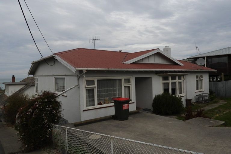 Photo of property in 29 Wharfe Street, South Hill, Oamaru, 9400