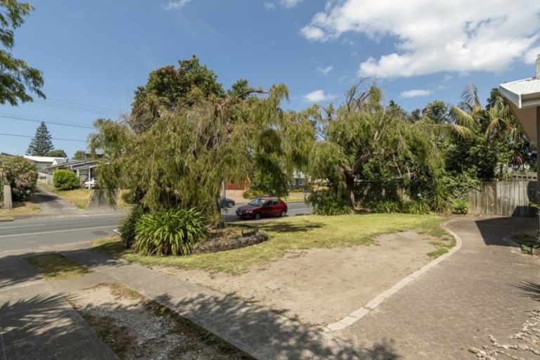 Photo of property in 320a Oceanbeach Road, Mount Maunganui, 3116