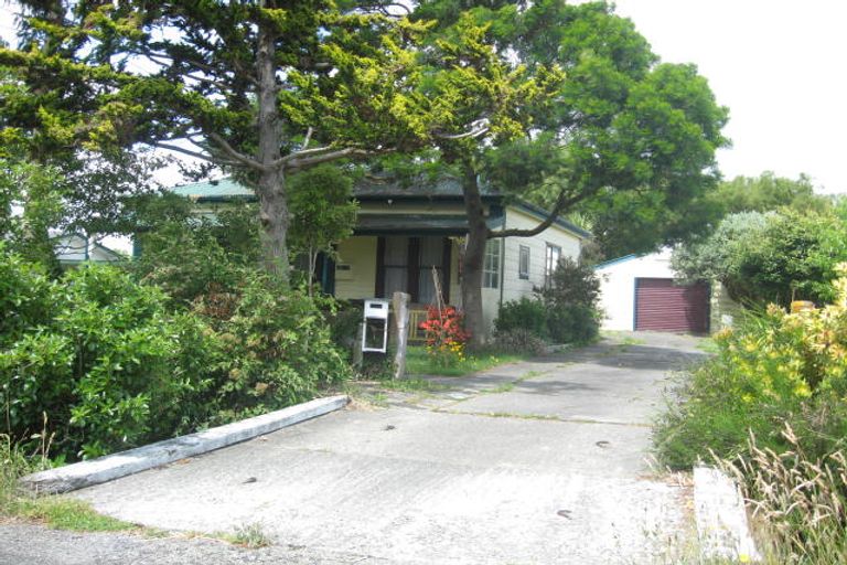 Photo of property in 14 Paterson Street, Pahiatua, 4910