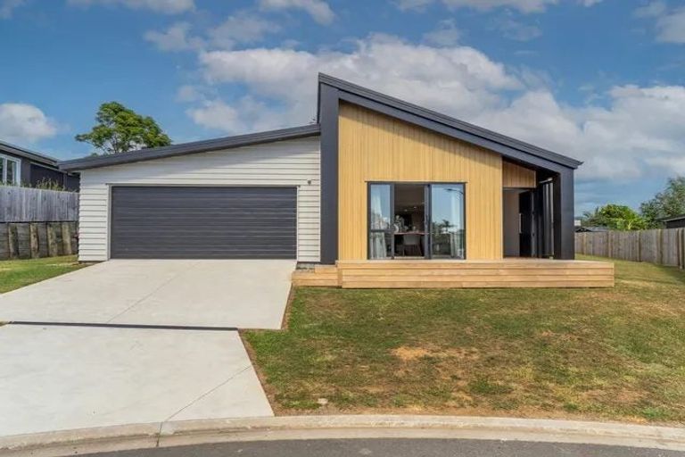 Photo of property in 9 Lynette Place, Pauanui, 3579