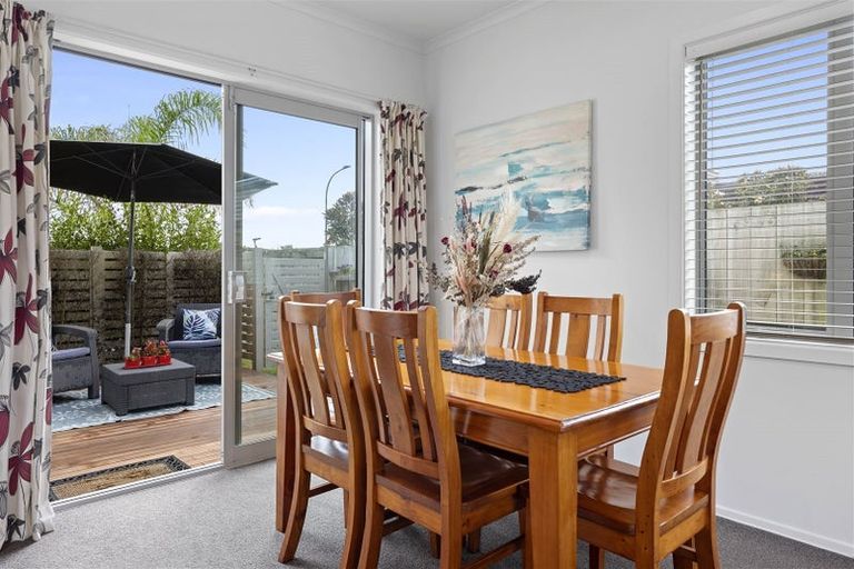 Photo of property in 65 Golden Sands Drive, Papamoa Beach, Papamoa, 3118