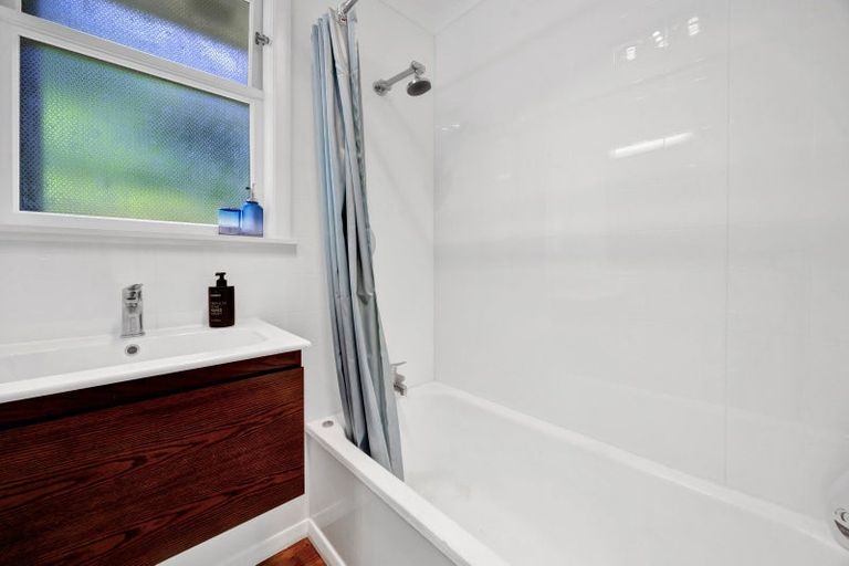 Photo of property in 48a-b Whangamomona Road, Whangamomona, Stratford, 4396