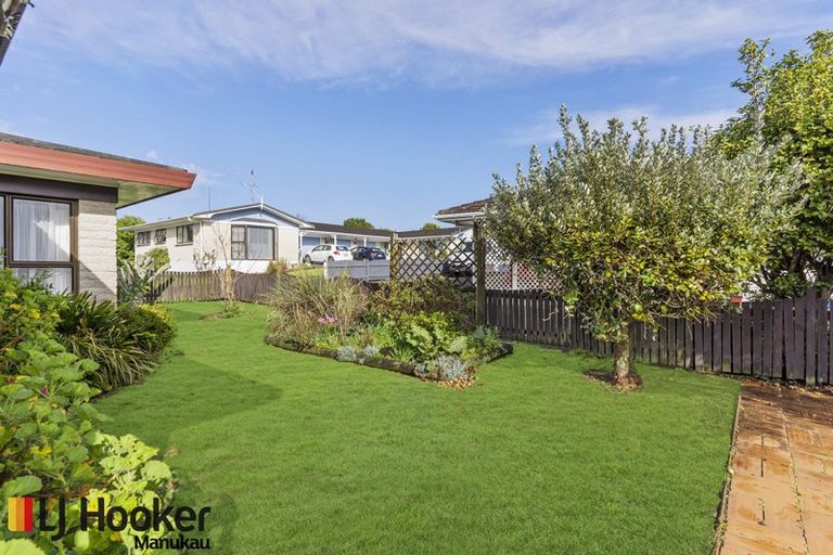 Photo of property in 221b Queen Street, Pukekohe, 2120