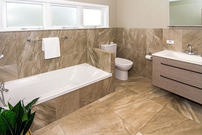 Photo of property in 246 High Street, Solway, Masterton, 5810