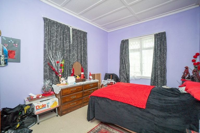 Photo of property in 19 South Street, West End, Palmerston North, 4410