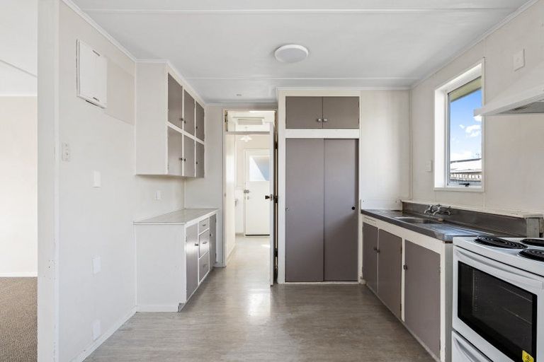 Photo of property in 59a Kuaka Crescent, Bromley, Christchurch, 8062