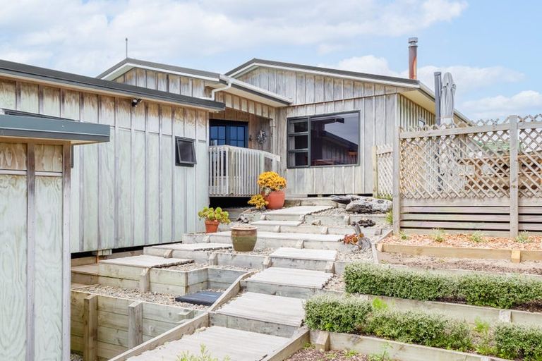 Photo of property in 24 Rodney Avenue, Te Horo Beach, Otaki, 5581