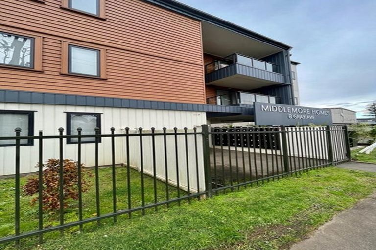 Photo of property in 3/8g Gray Avenue, Mangere East, Auckland, 2024