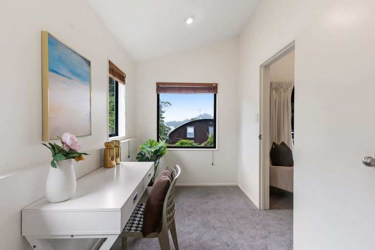 Photo of property in 3/27b Balmain Road, Birkenhead, Auckland, 0626