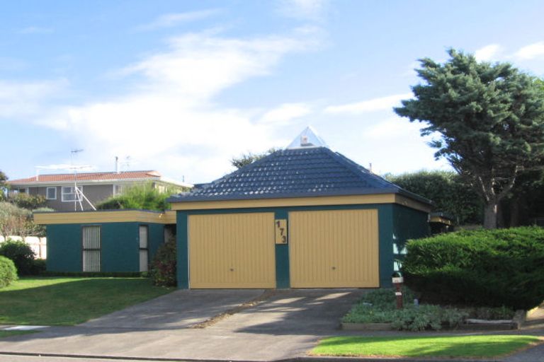 Photo of property in 173 Tutere Street, Waikanae Beach, Waikanae, 5036