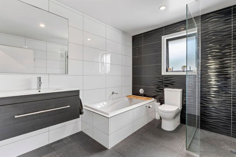 Photo of property in 25 Finch Street, Albert Town, Wanaka, 9305