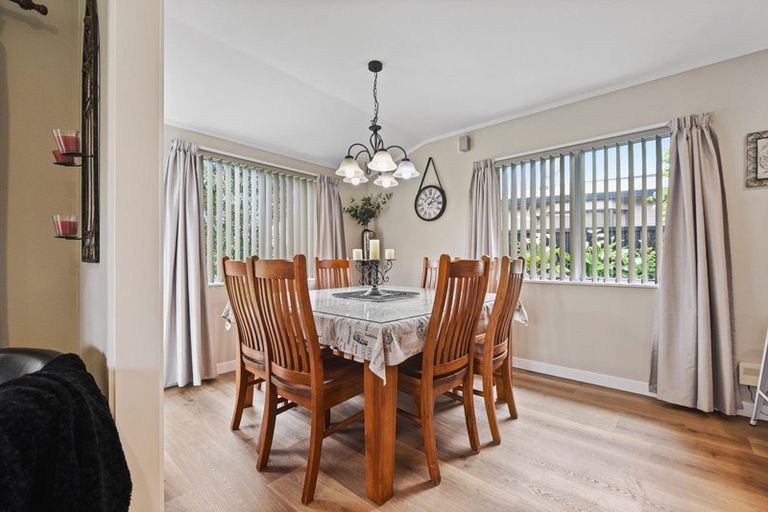 Photo of property in 34 Endeavour Avenue, Flagstaff, Hamilton, 3210