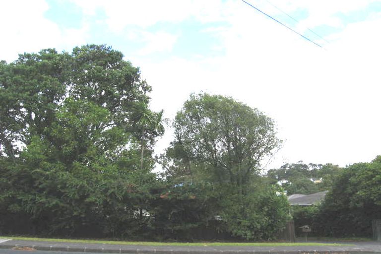 Photo of property in 1/71 Sunnynook Road, Forrest Hill, Auckland, 0620