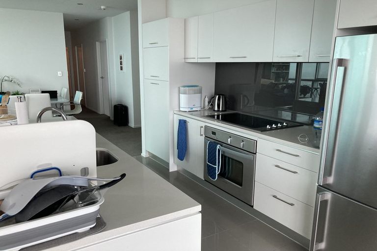 Photo of property in Sentinel Apartments, 2203/3 Northcroft Street, Takapuna, Auckland, 0622