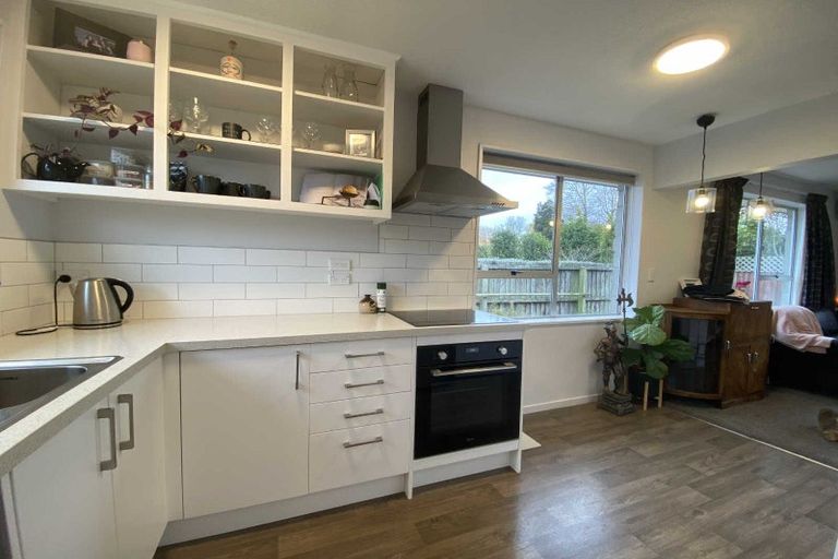 Photo of property in 2/34 Vienna Street, Waltham, Christchurch, 8023