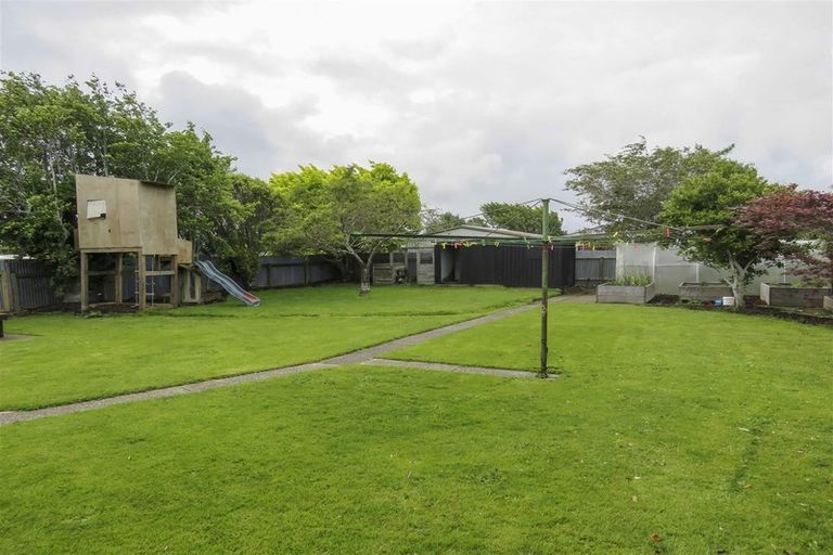 Photo of property in 75 Dart Street, Hawthorndale, Invercargill, 9810