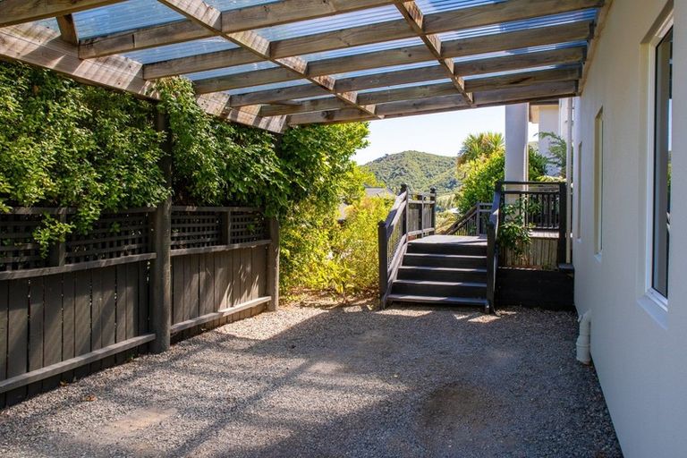 Photo of property in 1a Matai Place, Waikawa, Picton, 7220