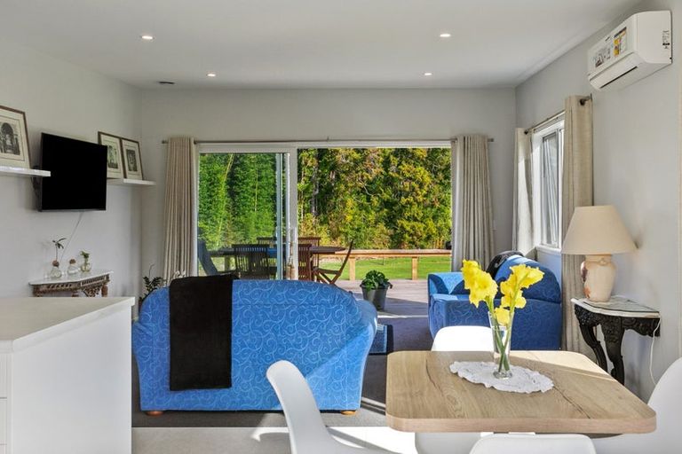 Photo of property in 76 Riddell Road, Kerikeri, 0230