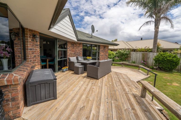 Photo of property in 10 Stagg Place, Brightwater, 7022