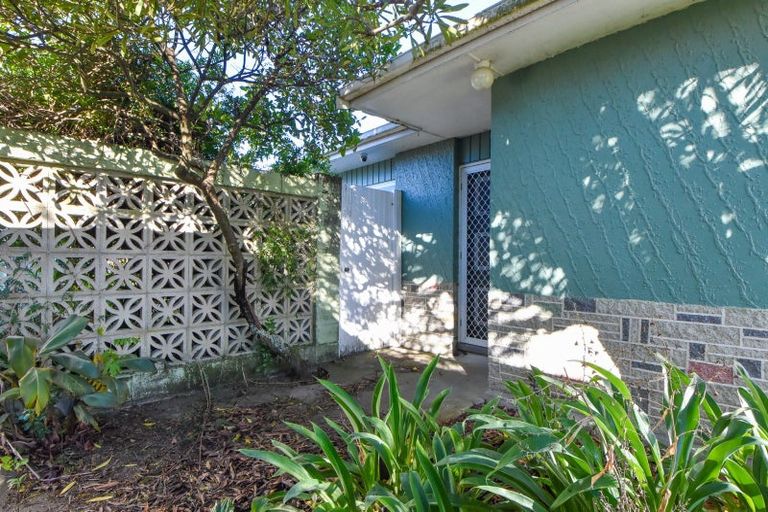 Photo of property in 27 Taverner Street, Carterton, 5713