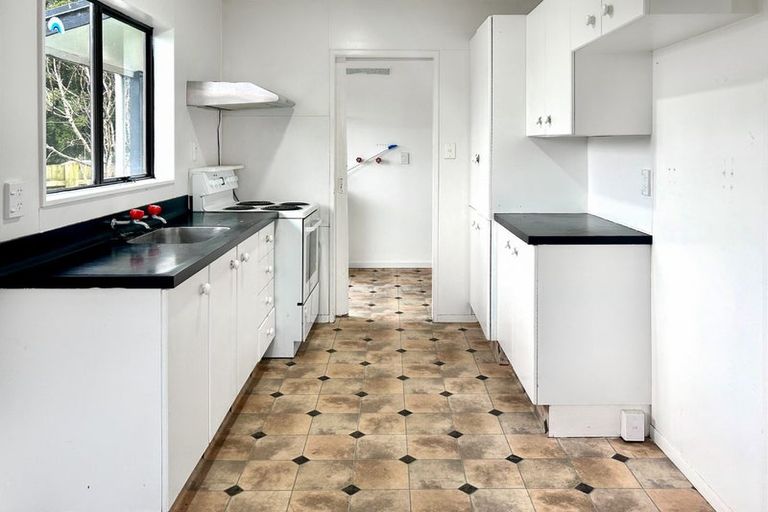 Photo of property in 51 Fairview Road, Western Heights, Rotorua, 3015